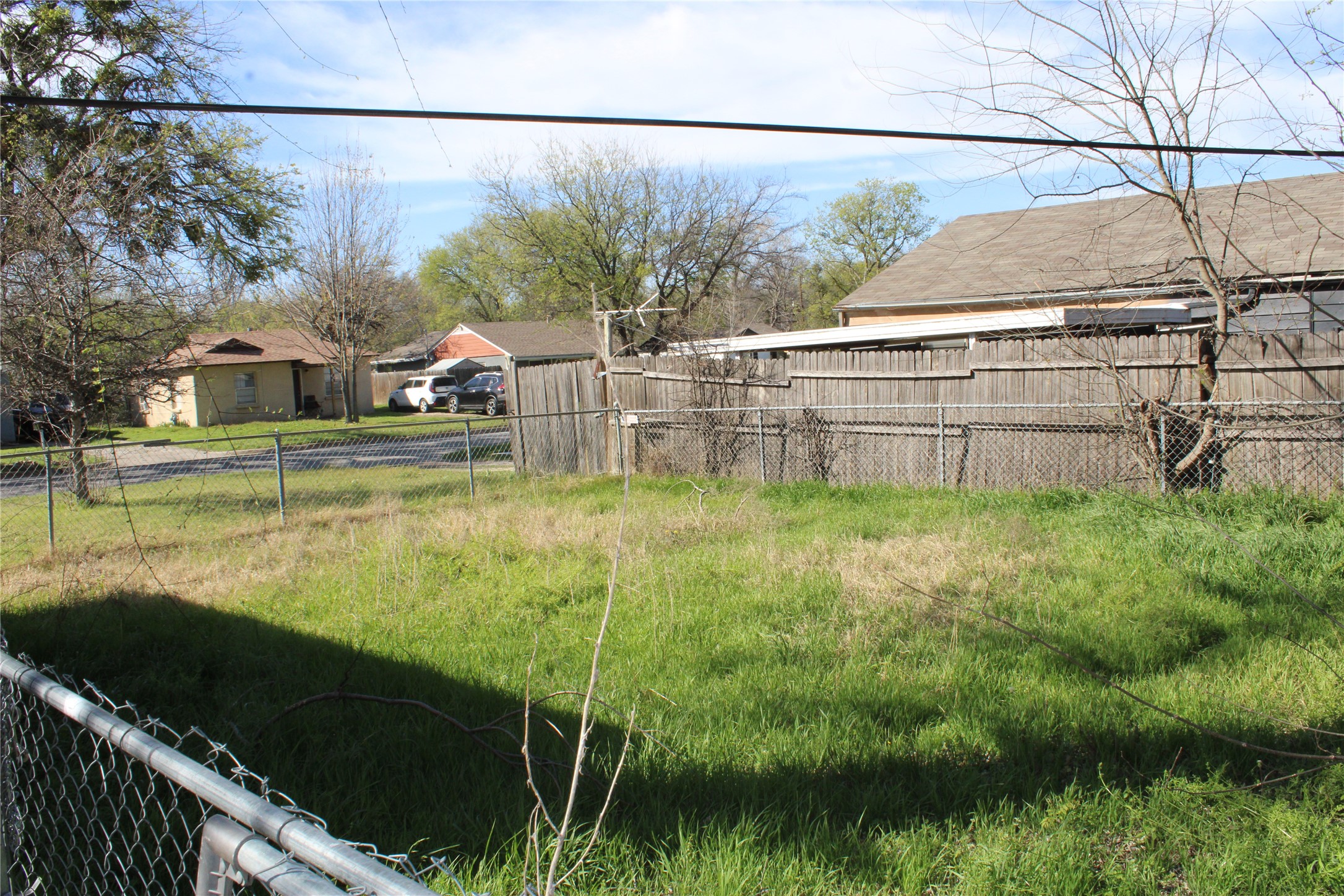 453 S Redford Lane White Settlement TX 76108