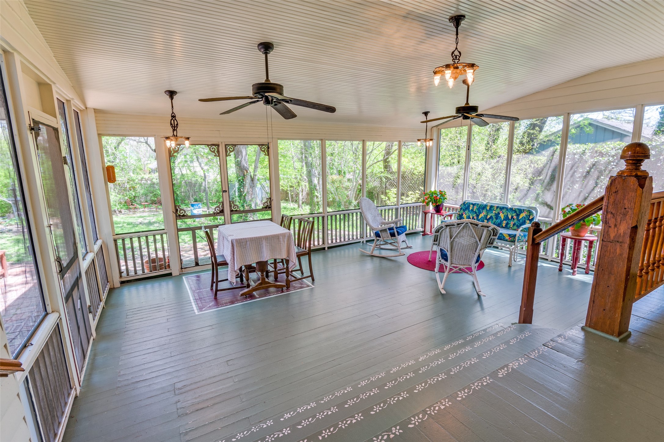 1112 W Jefferson Street Waxahachie TX 75165