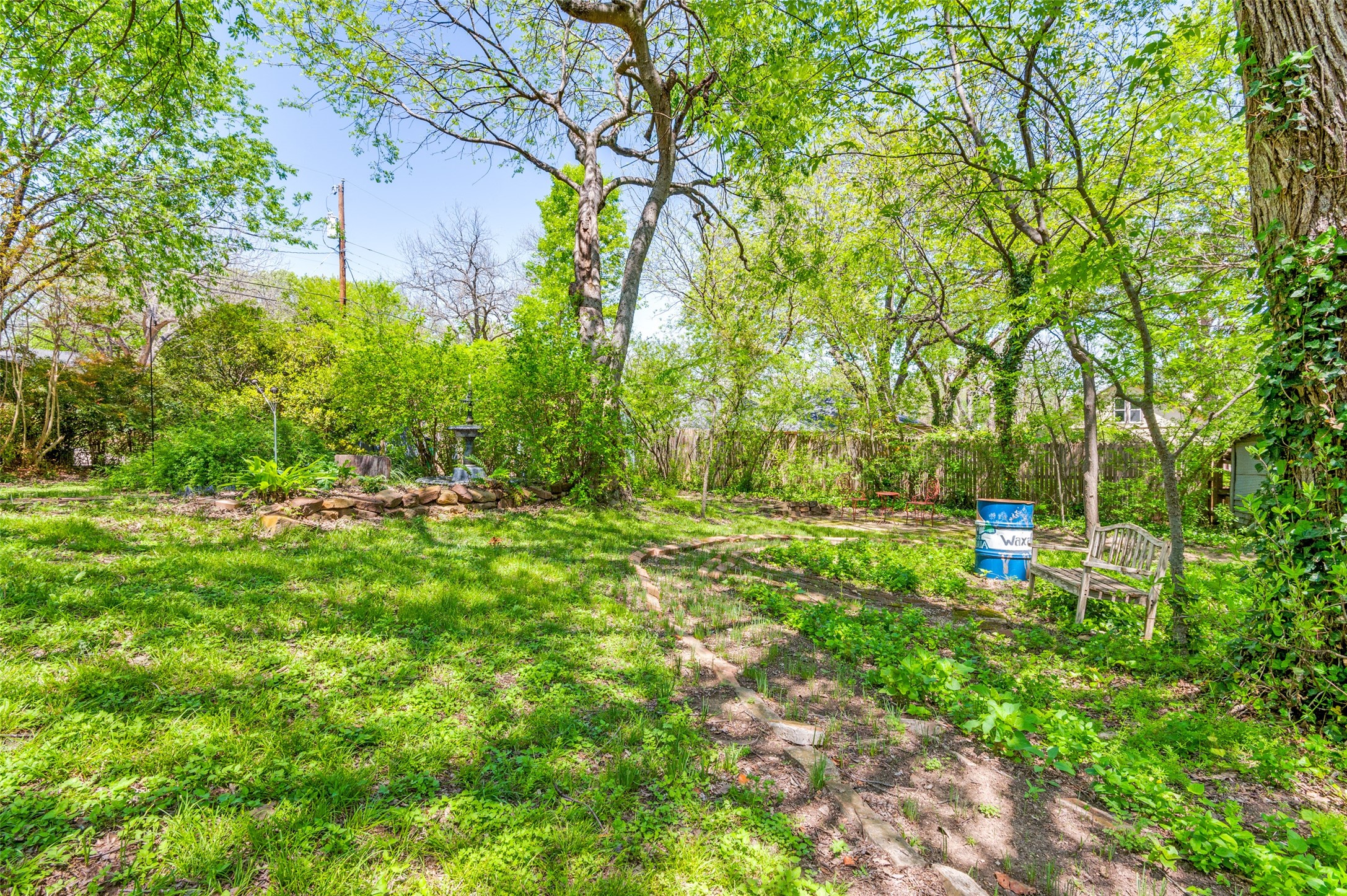 1112 W Jefferson Street Waxahachie TX 75165