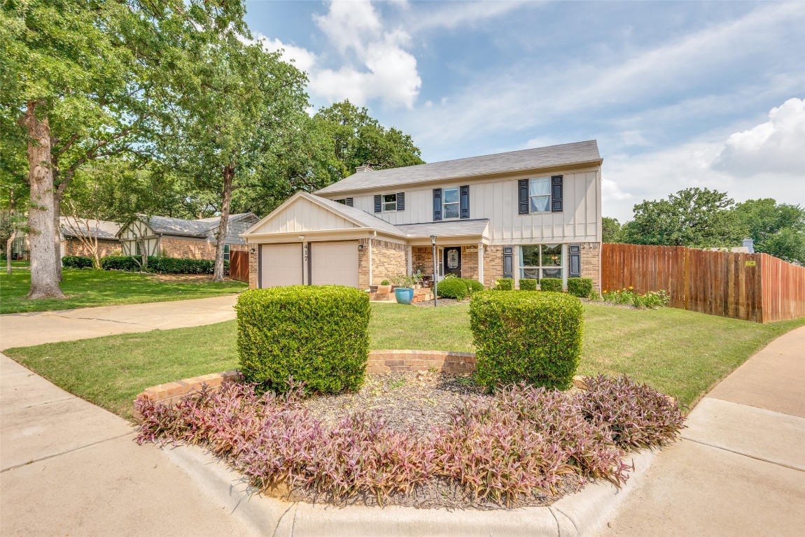 417 Knoll Wood Court Euless TX 76039