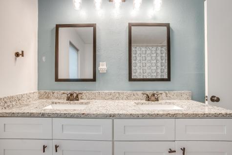 2909 Clover Valley Drive Garland TX 75043