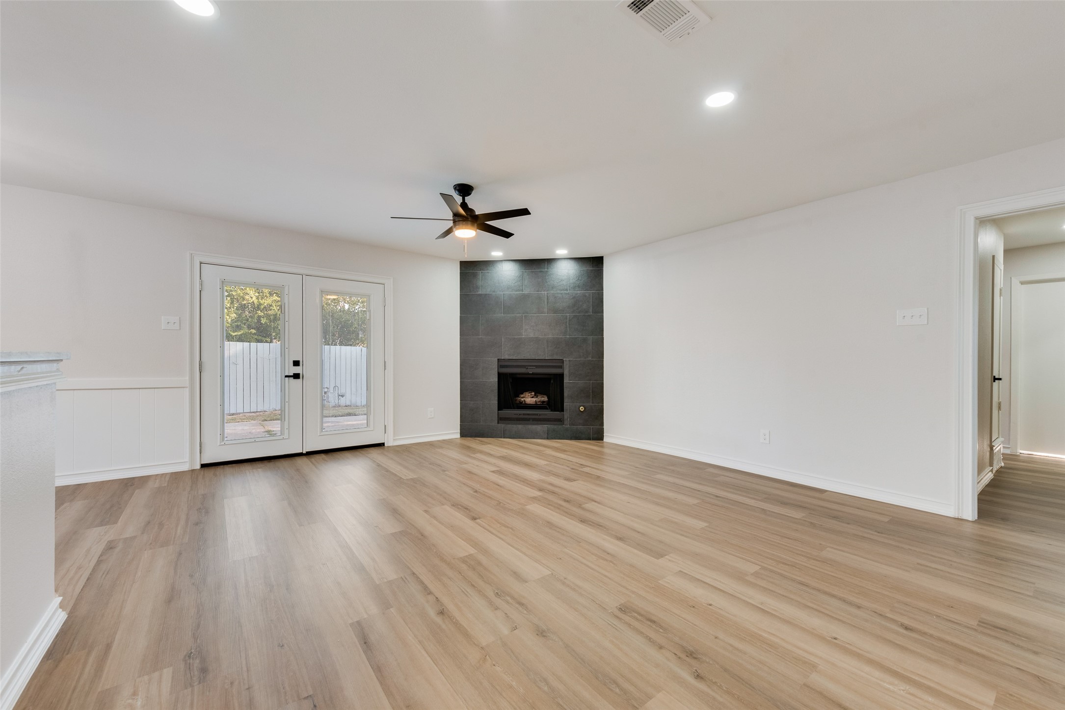 4117 Spokane Street Irving TX 75062