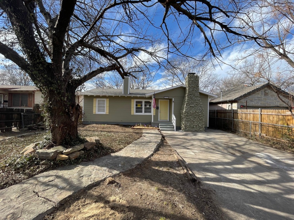 2528 Haynes Avenue Fort Worth TX 76103