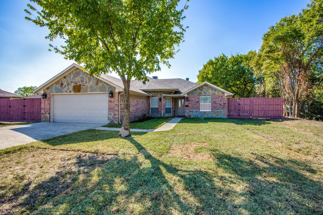 1406 Wildwood Drive Anna TX 75409