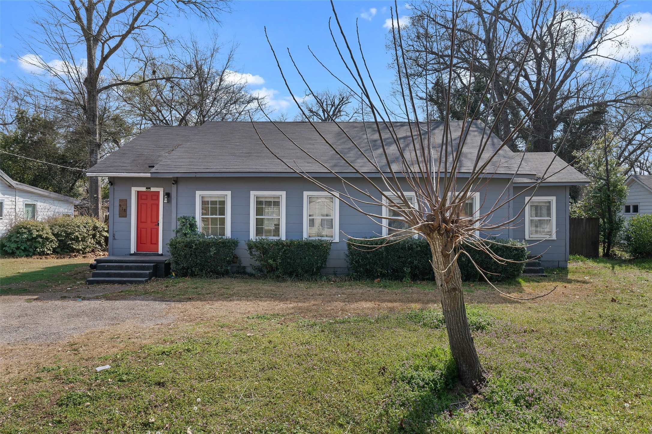 918 Bean Avenue Kilgore TX 75662