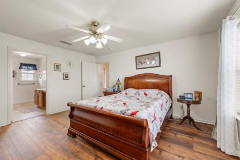 240 Half Moon Way Runaway Bay TX 76426