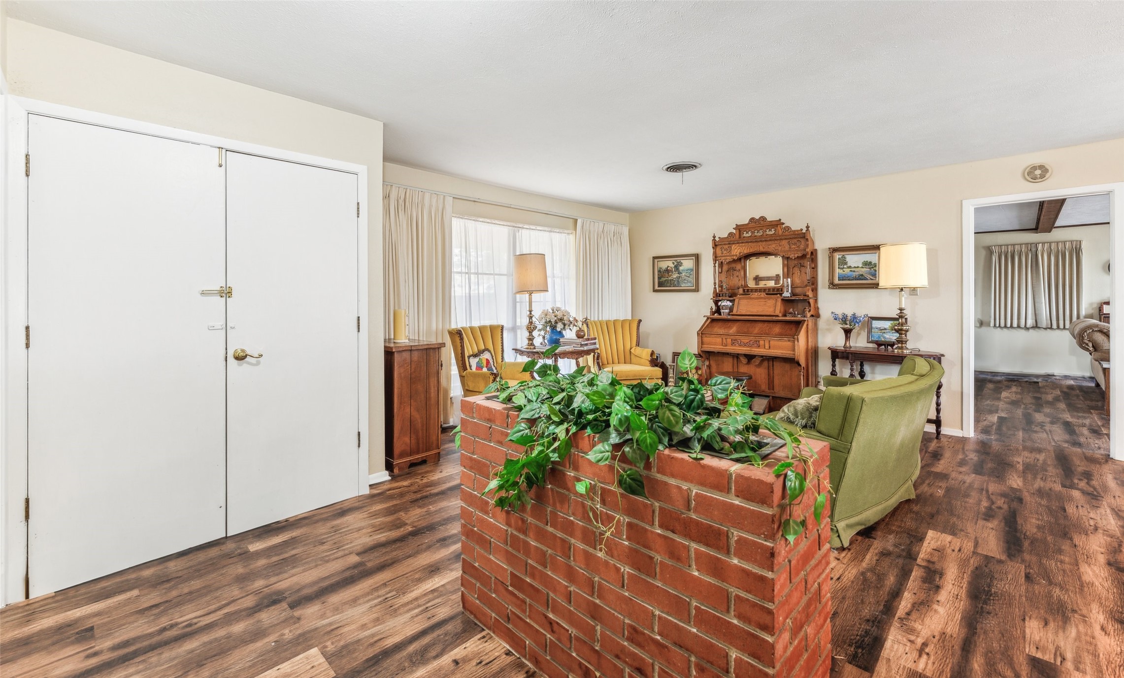 3055 Midway Road Grapevine TX 76092