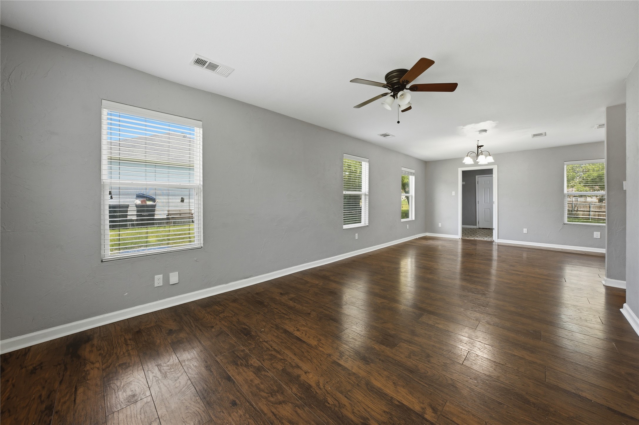 505 S 5th Street Crandall TX 75114