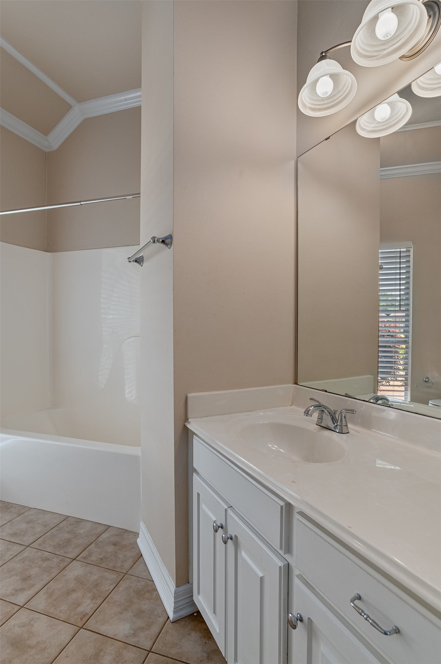 6213 Hollyhock Lane Bossier City LA 71112