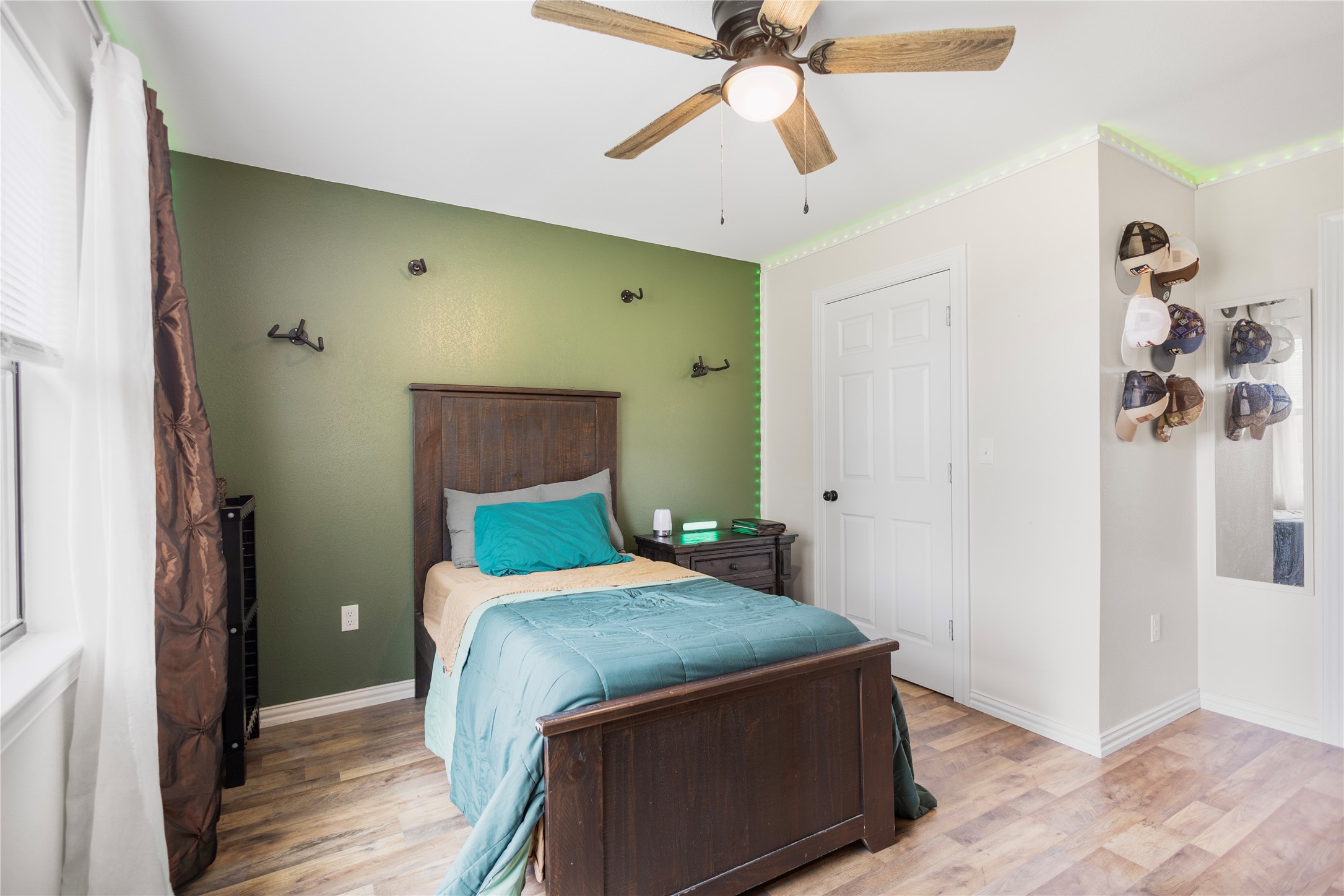 997 Vz County Road 4810 Ben Wheeler TX 75754