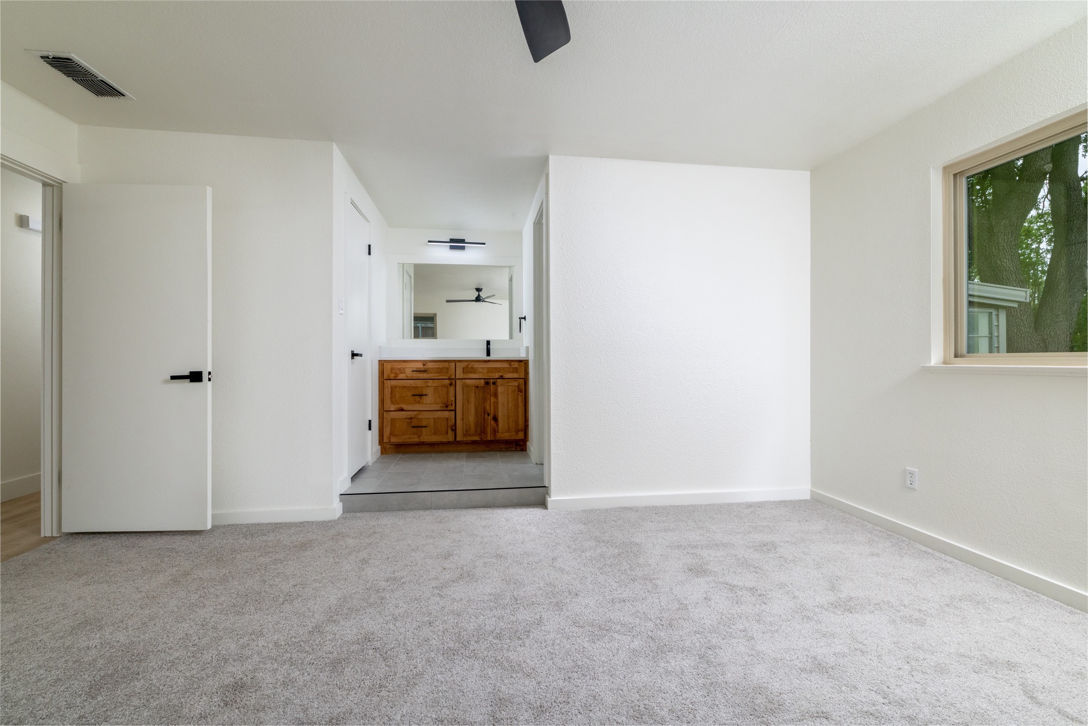 2004 York Drive Edgecliff Village TX 76134