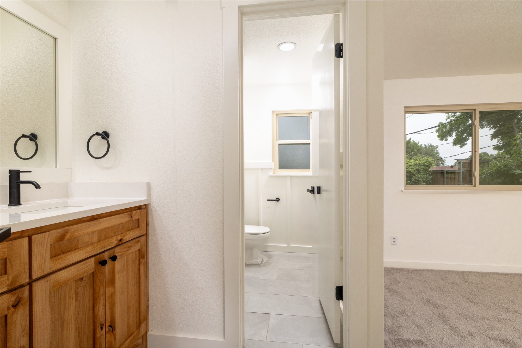 2004 York Drive Edgecliff Village TX 76134