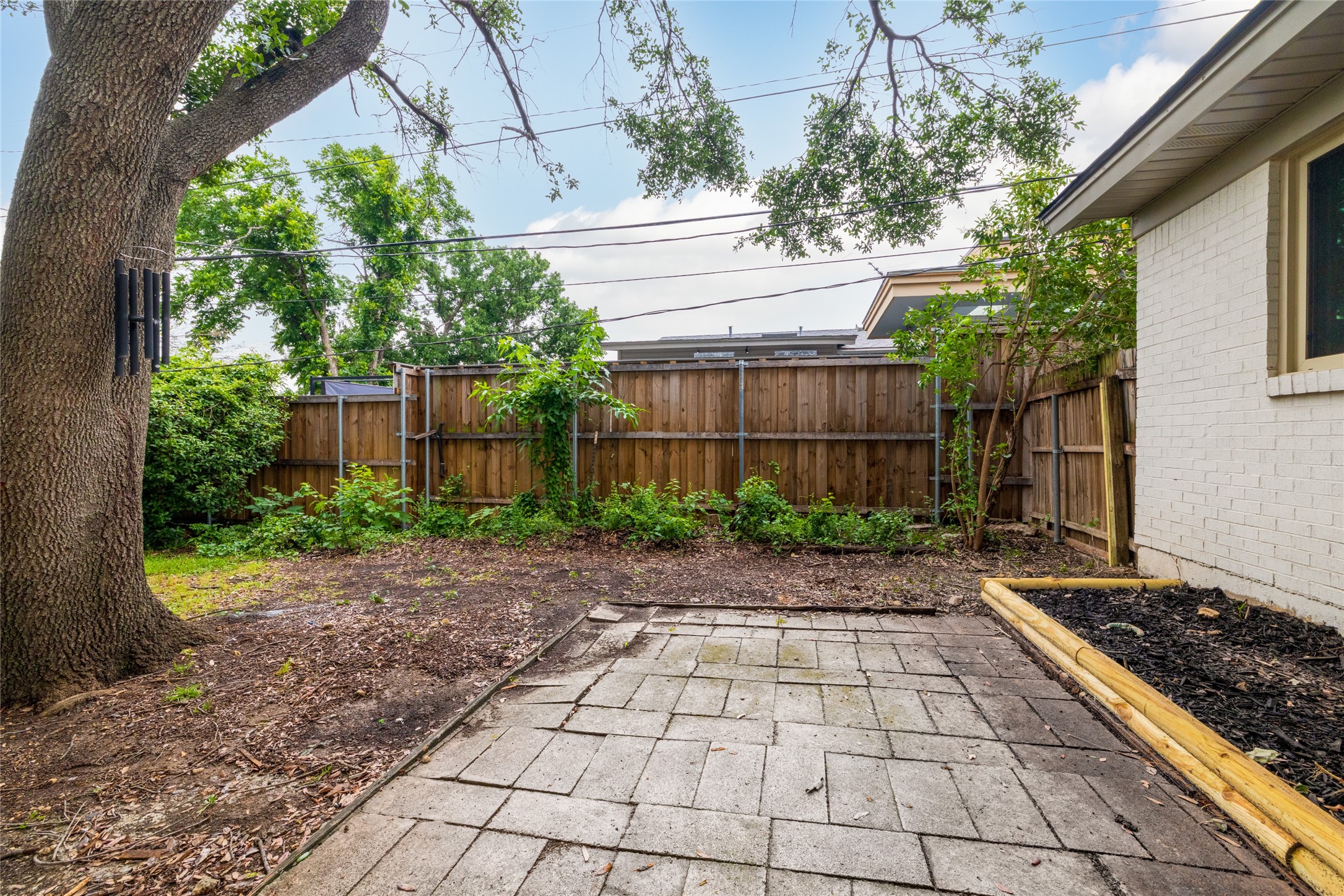 2004 York Drive Edgecliff Village TX 76134