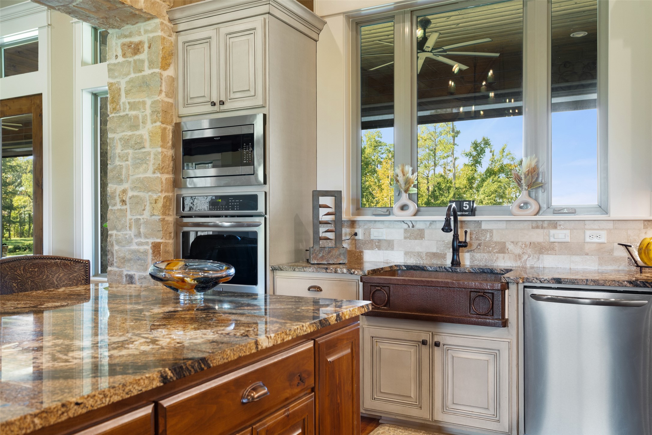 1147 Farm To Market 346 N Bullard TX 75757