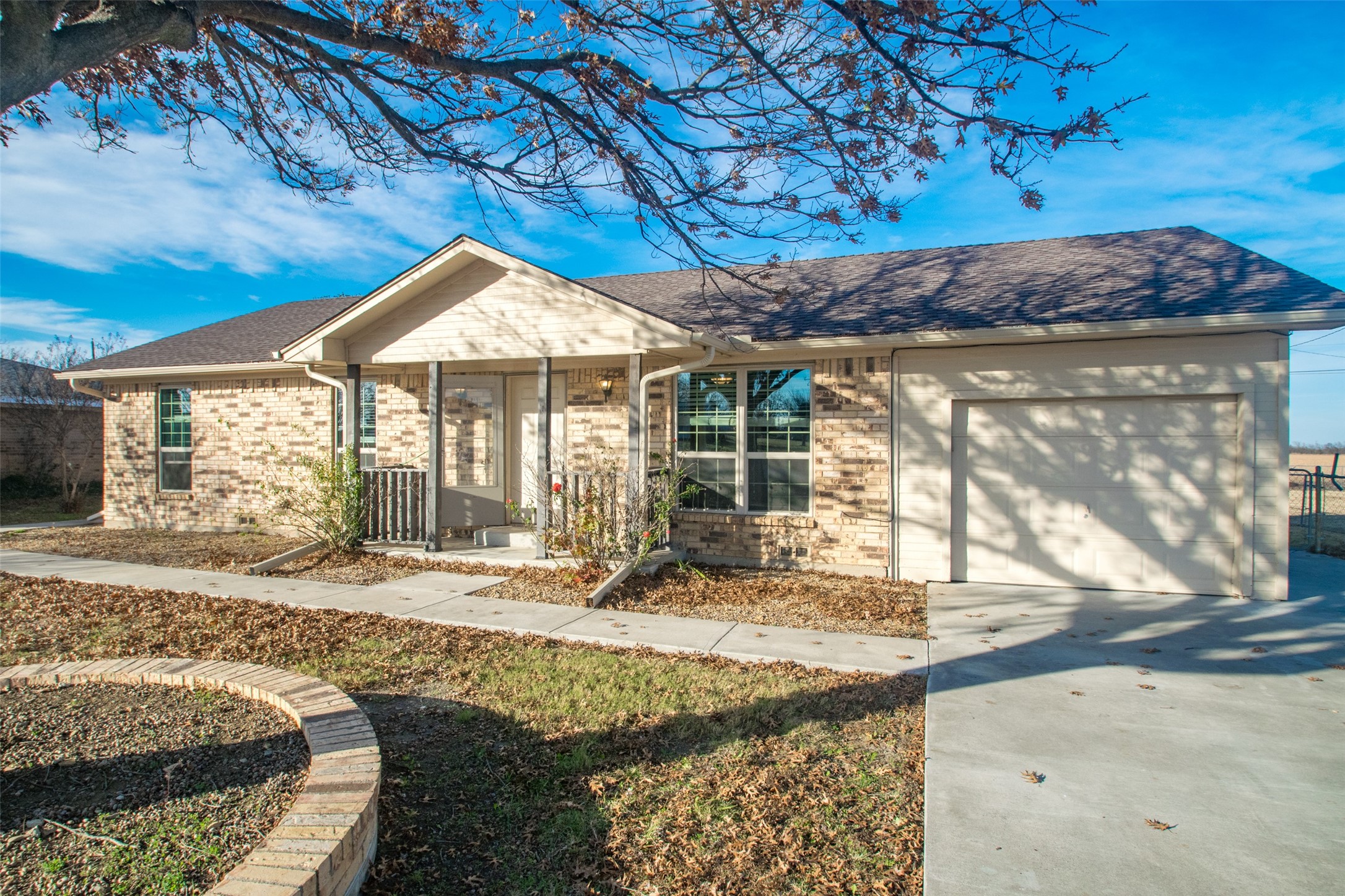 114 January Lane Ponder TX 76259