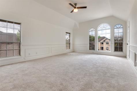 6215 Kingswood Drive Arlington TX 76001