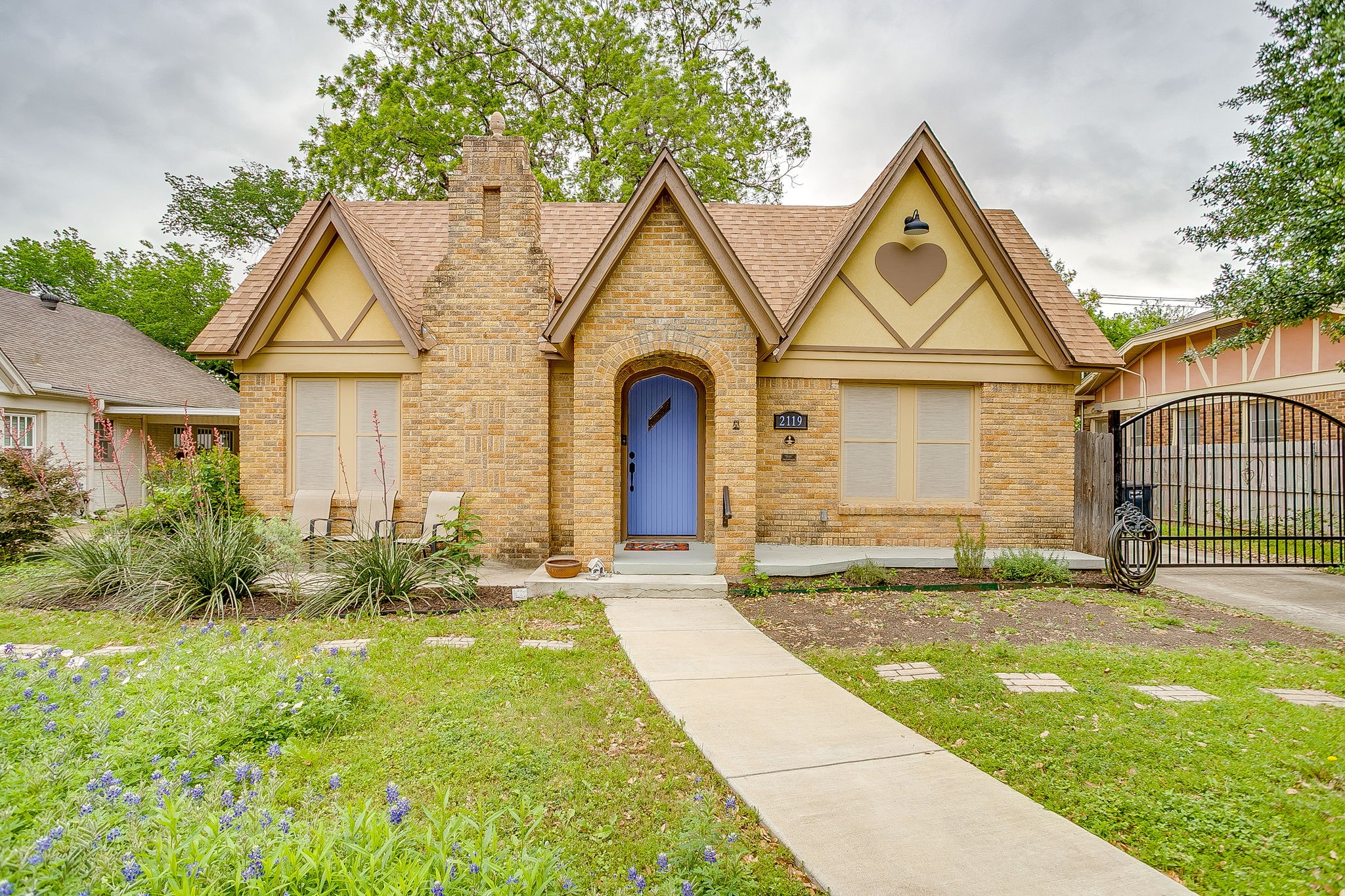 2119 Stanley Avenue Fort Worth TX 76110
