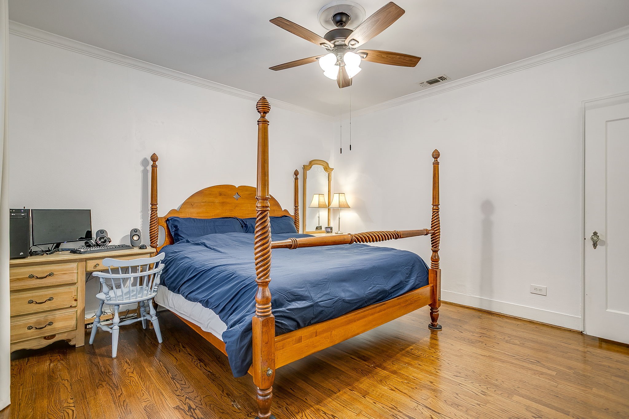 2119 Stanley Avenue Fort Worth TX 76110