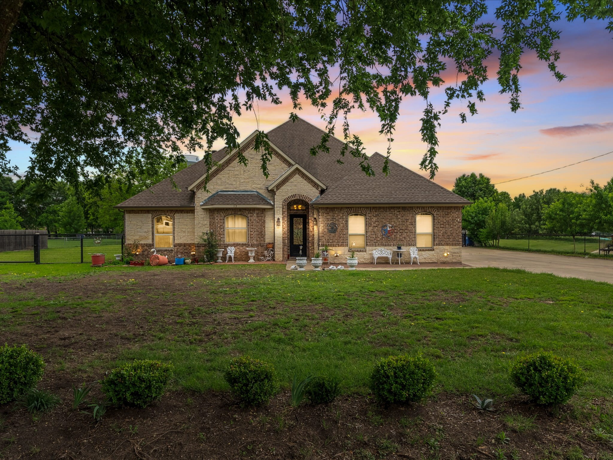 113 Silverwood Drive Ovilla TX 75154