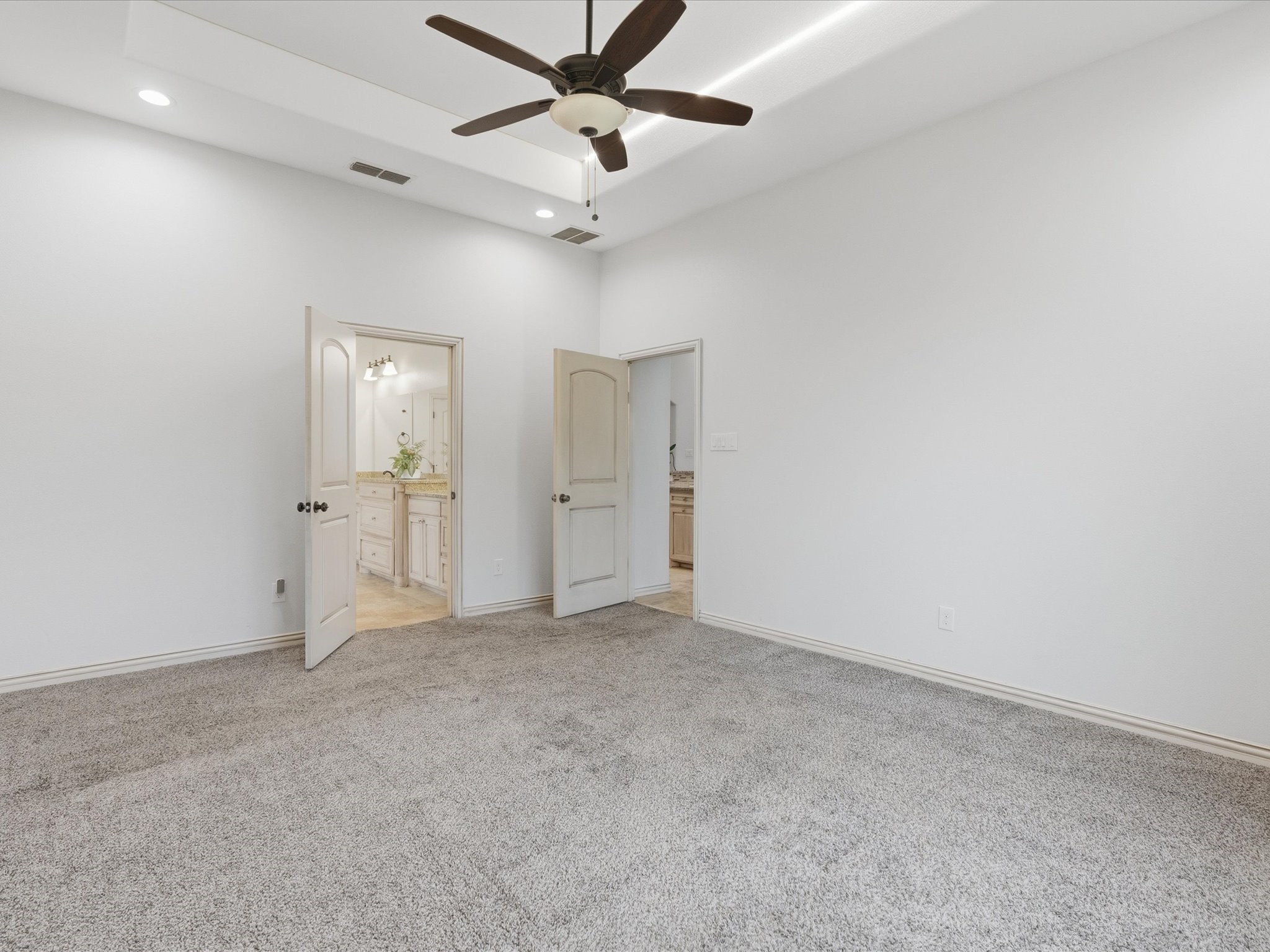 113 Silverwood Drive Ovilla TX 75154