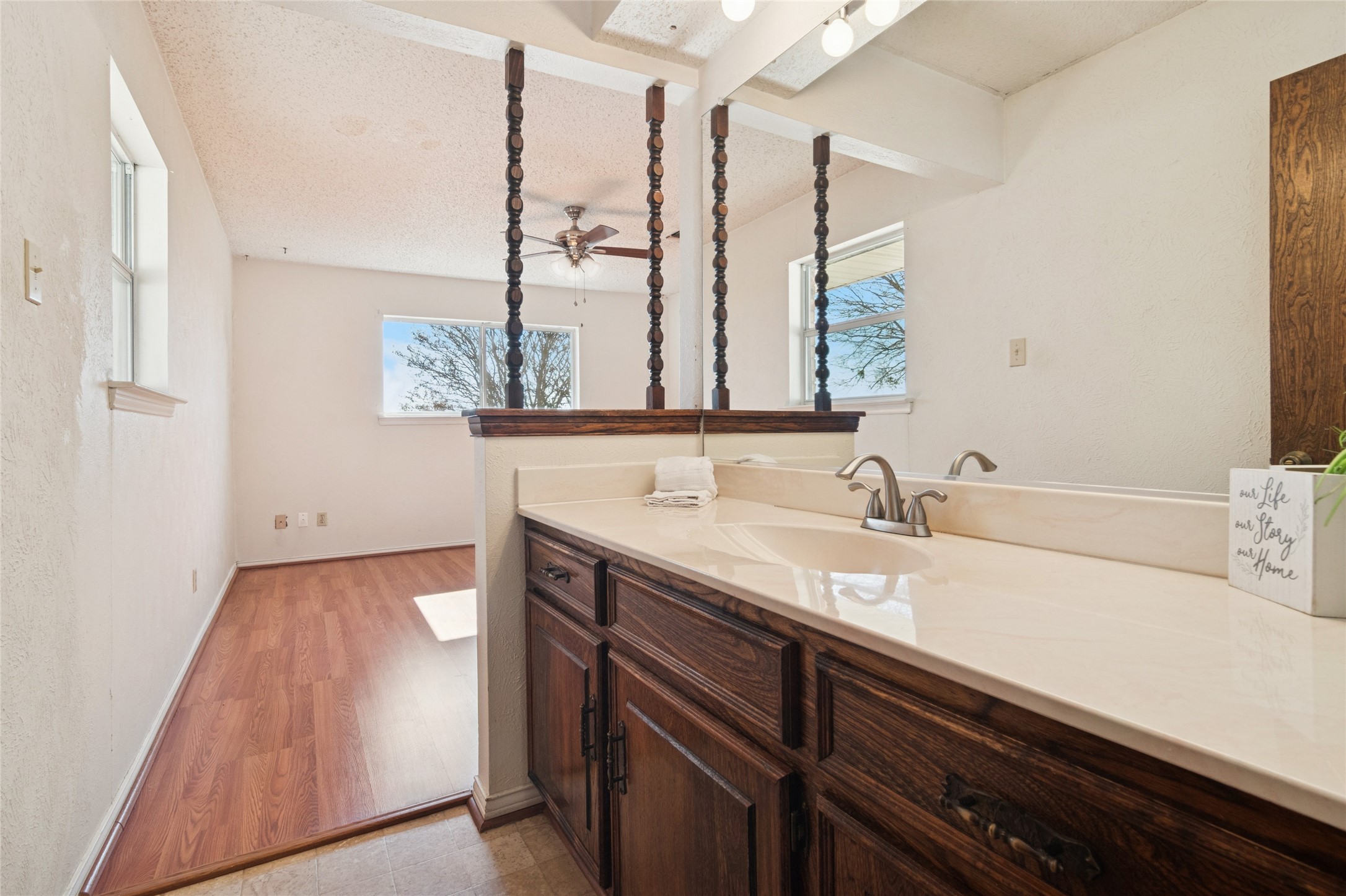 941 Maple Street Howe TX 75459