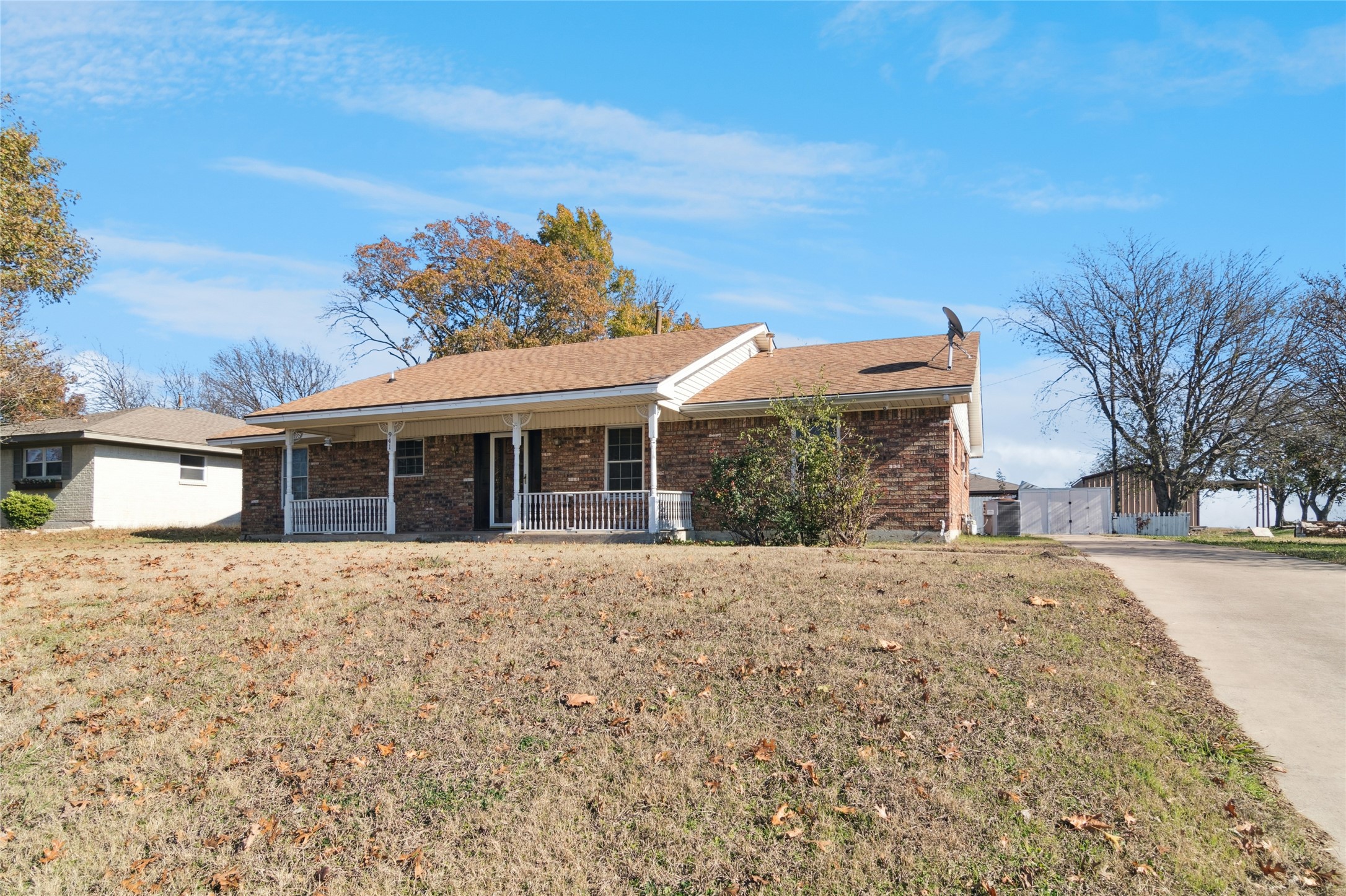 941 Maple Street Howe TX 75459
