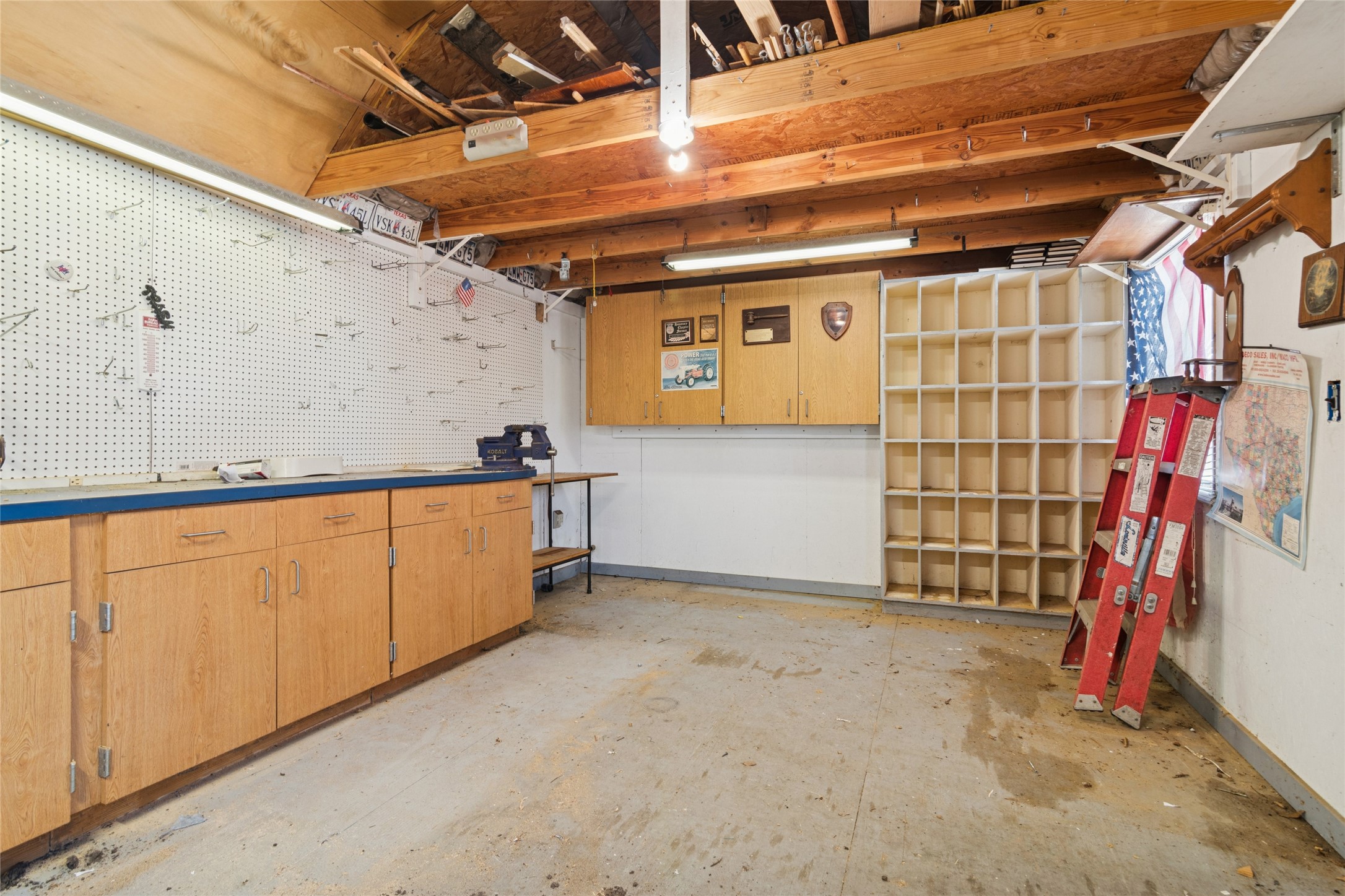 941 Maple Street Howe TX 75459