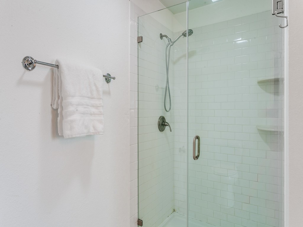 1605 Bedford Oaks Drive Bedford TX 76021