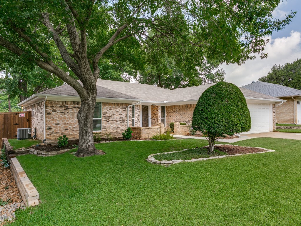 1605 Bedford Oaks Drive Bedford TX 76021