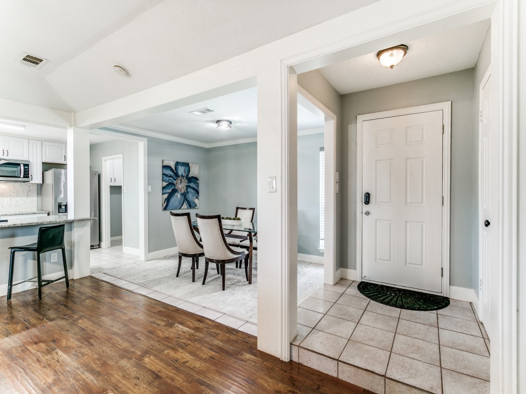 1605 Bedford Oaks Drive Bedford TX 76021