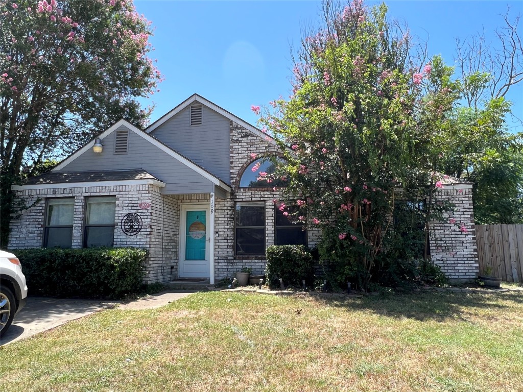 109 Jolly Way Waxahachie TX 75165