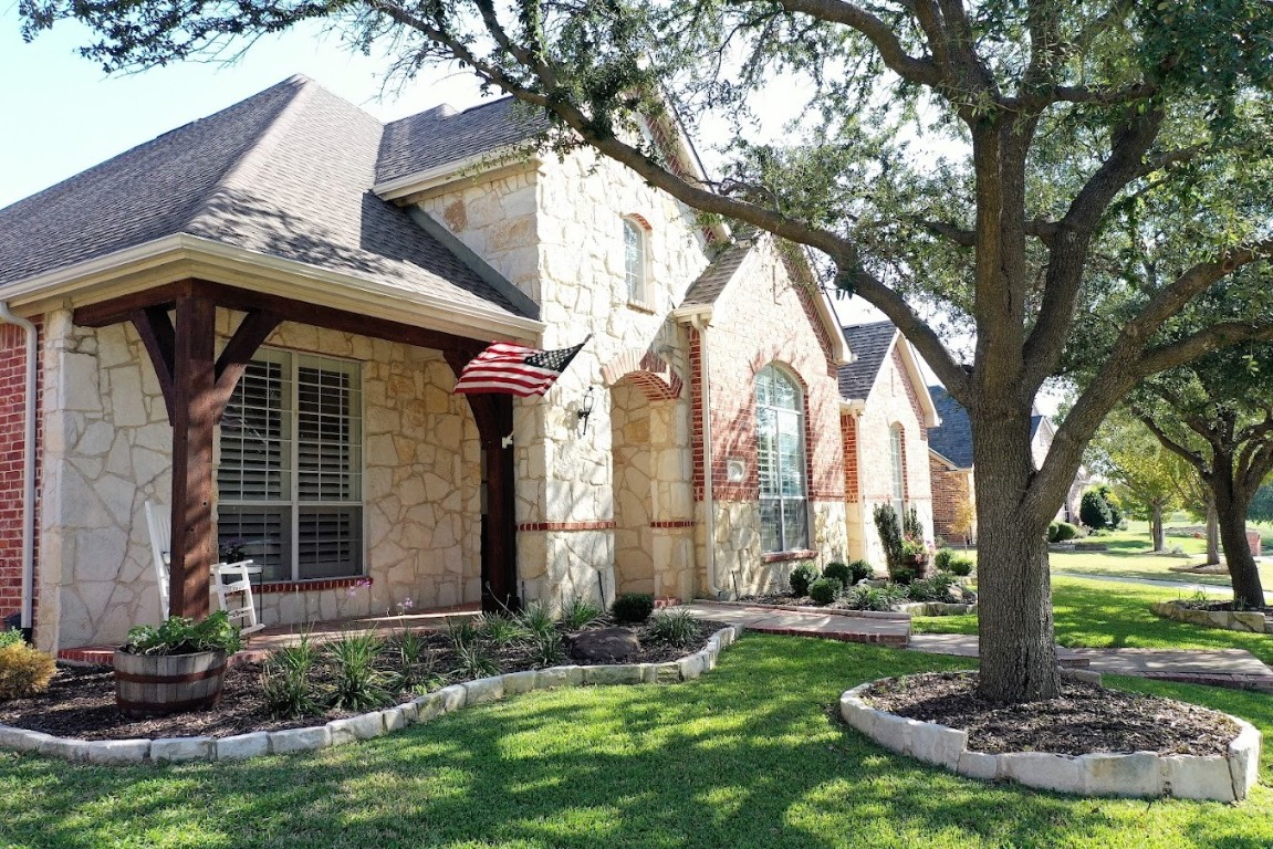 8008 Oakcrest Drive Mckinney TX 75072
