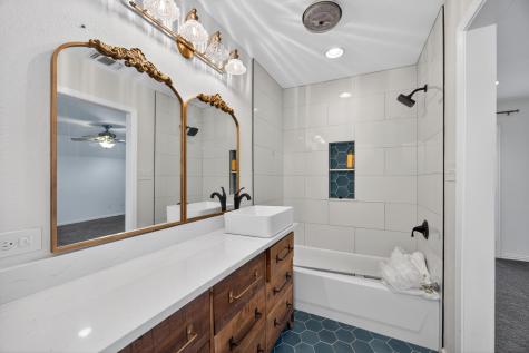 6775 Silver Creek Azle Road Azle TX 76020