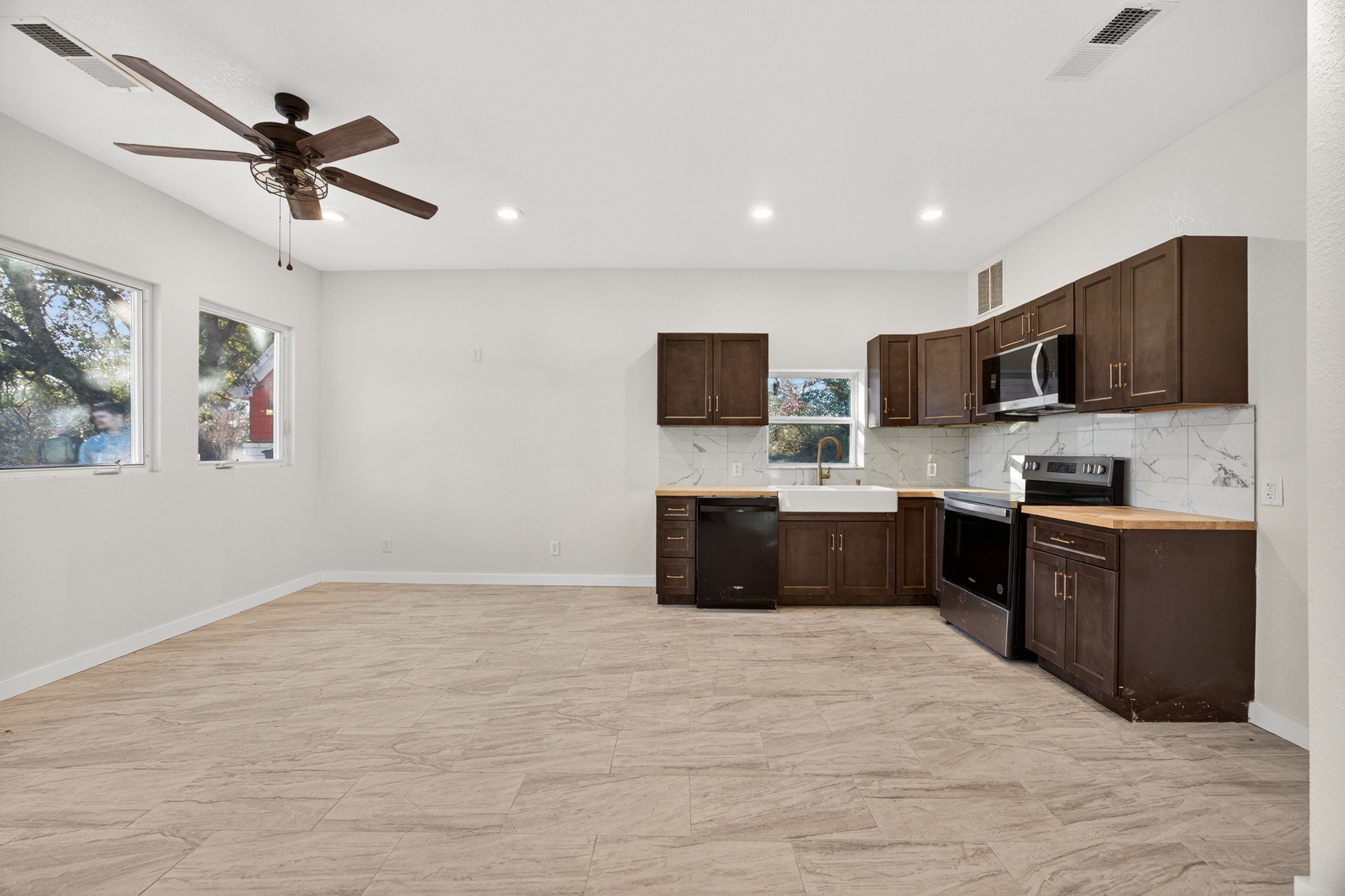 6775 Silver Creek Azle Road Azle TX 76020