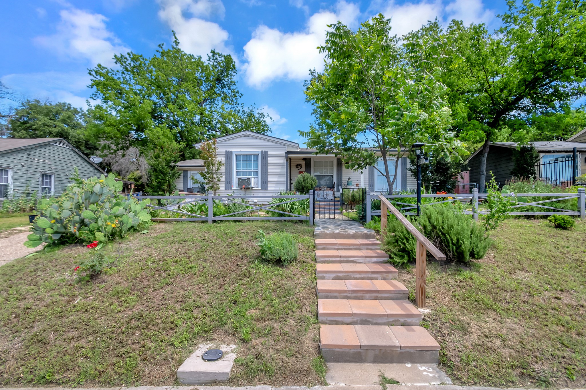 3600 W Boyce Avenue Fort Worth TX 76133