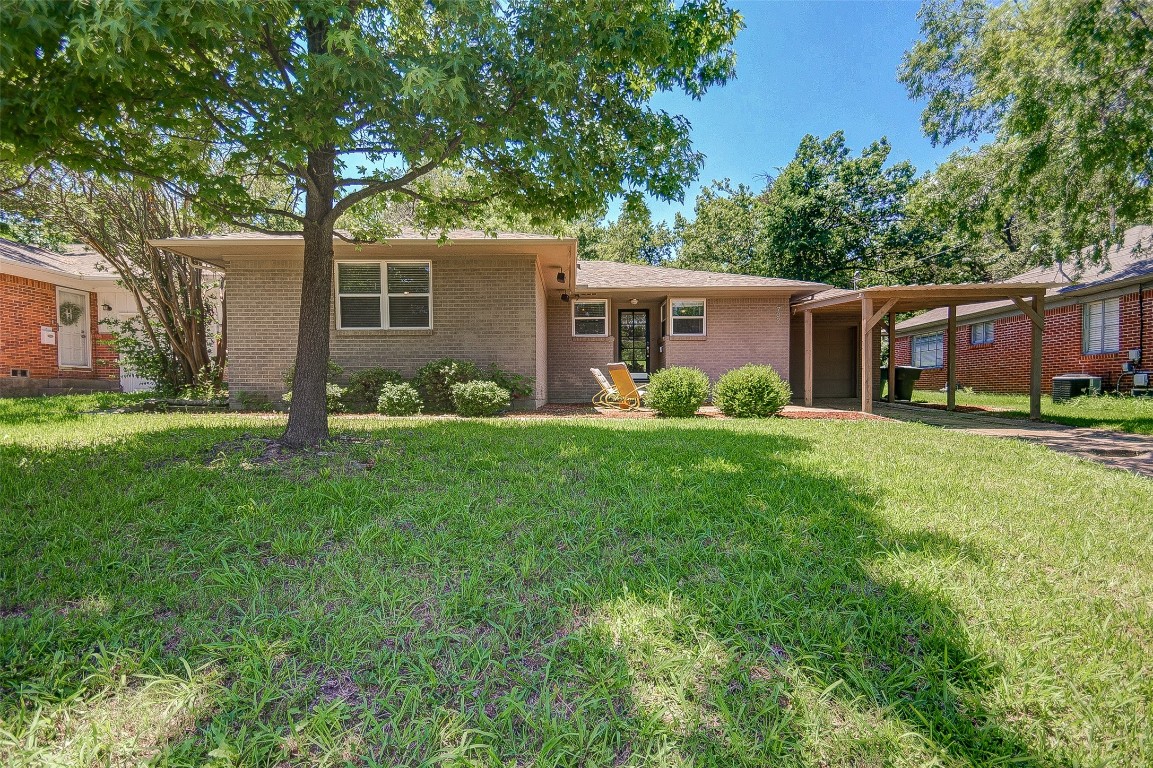 702 Kessler Boulevard Sherman TX 75092