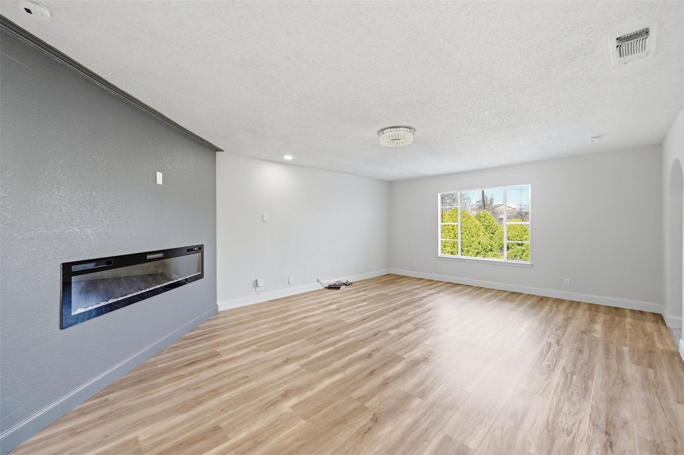 2813 La Monde Terrace Sansom Park TX 76114