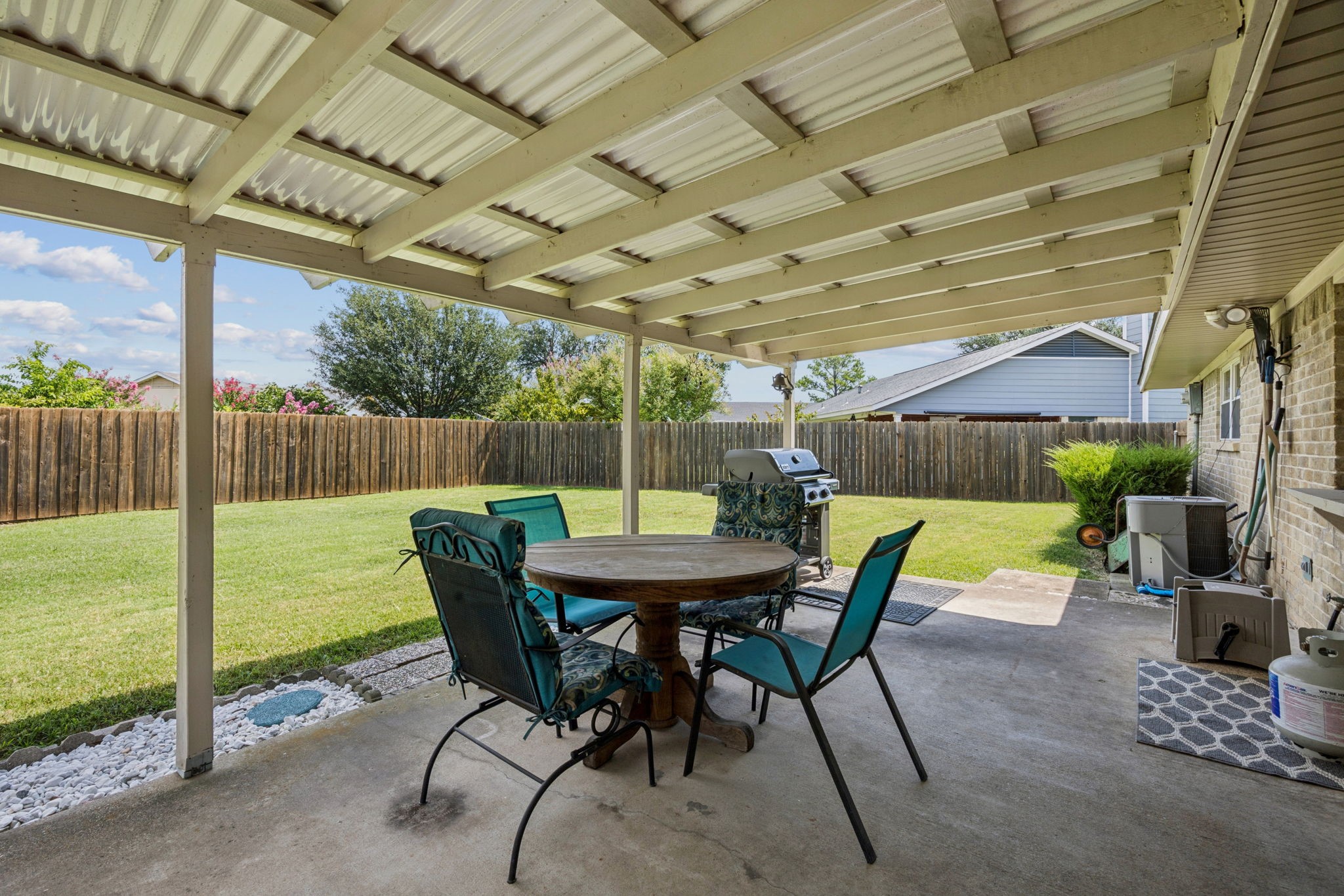 2007 Shenandoah Drive Carrollton TX 75007