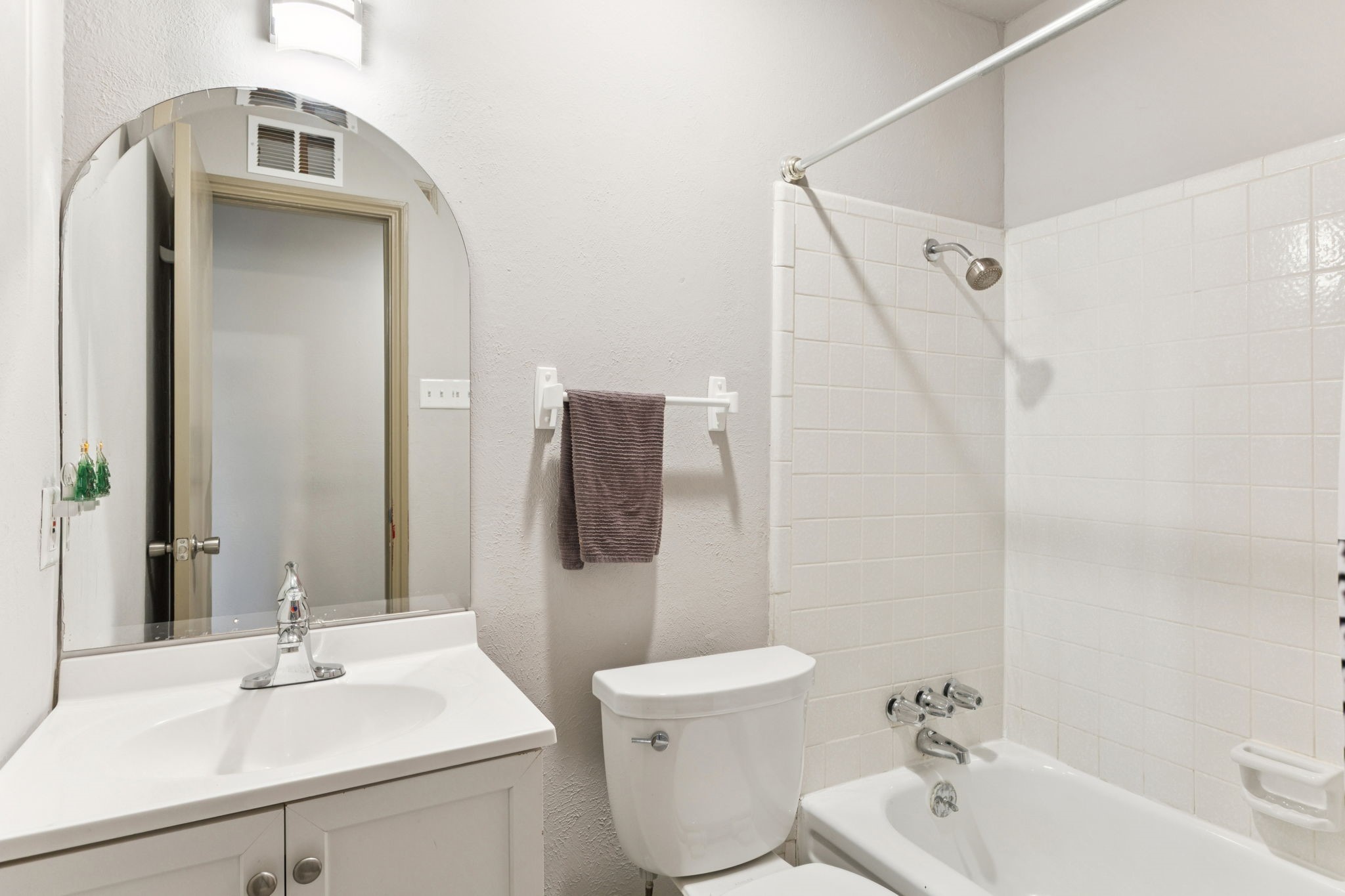2007 Shenandoah Drive Carrollton TX 75007