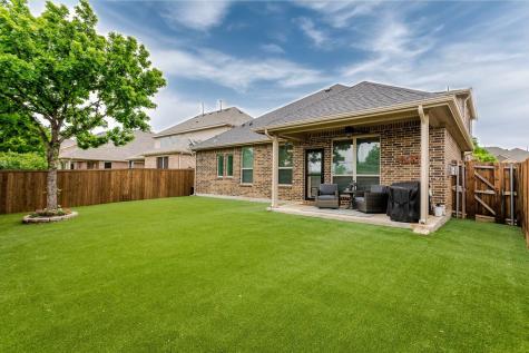 612 Sundrop Drive Little Elm TX 75068