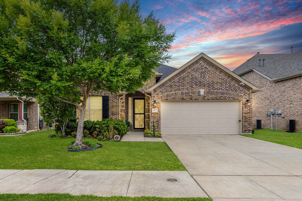 612 Sundrop Drive Little Elm TX 75068