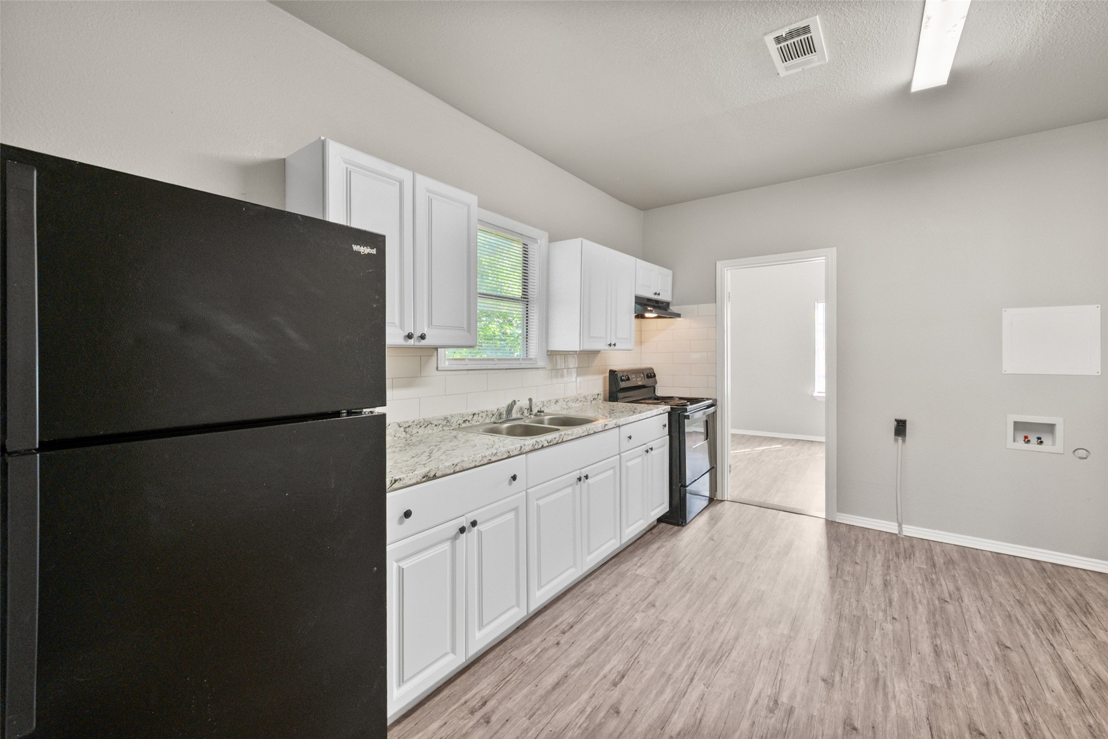 517 S 3rd Street Corsicana TX 75110