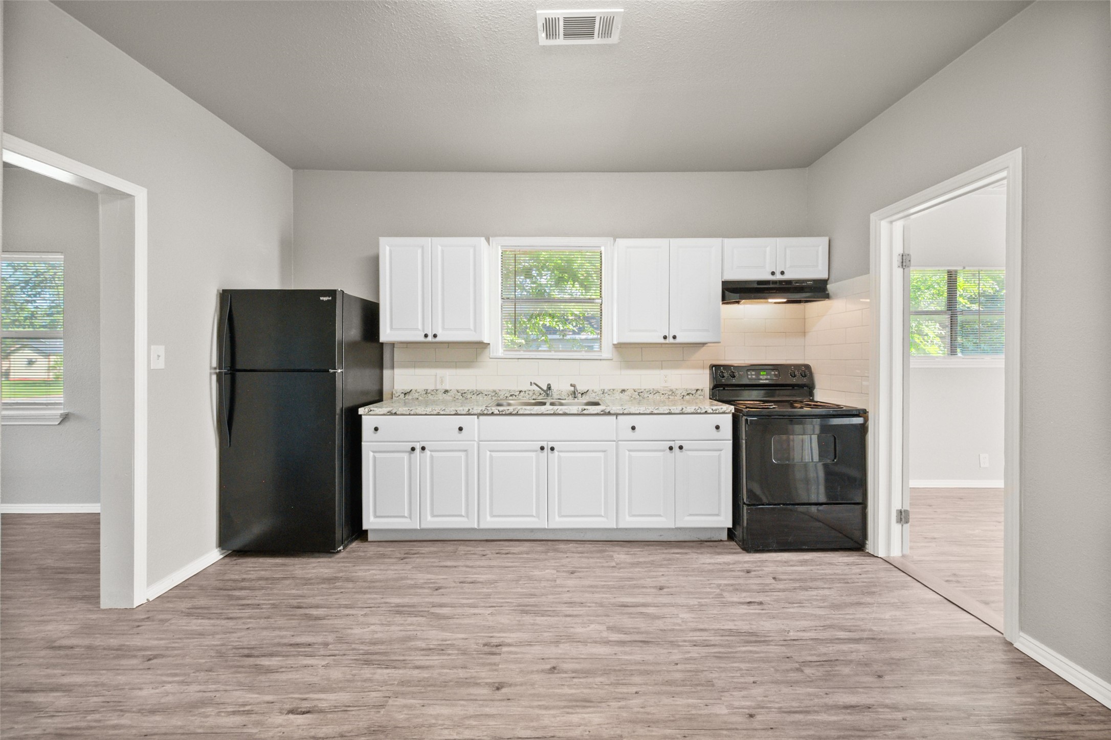 517 S 3rd Street Corsicana TX 75110