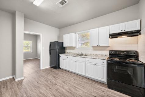 517 S 3rd Street Corsicana TX 75110