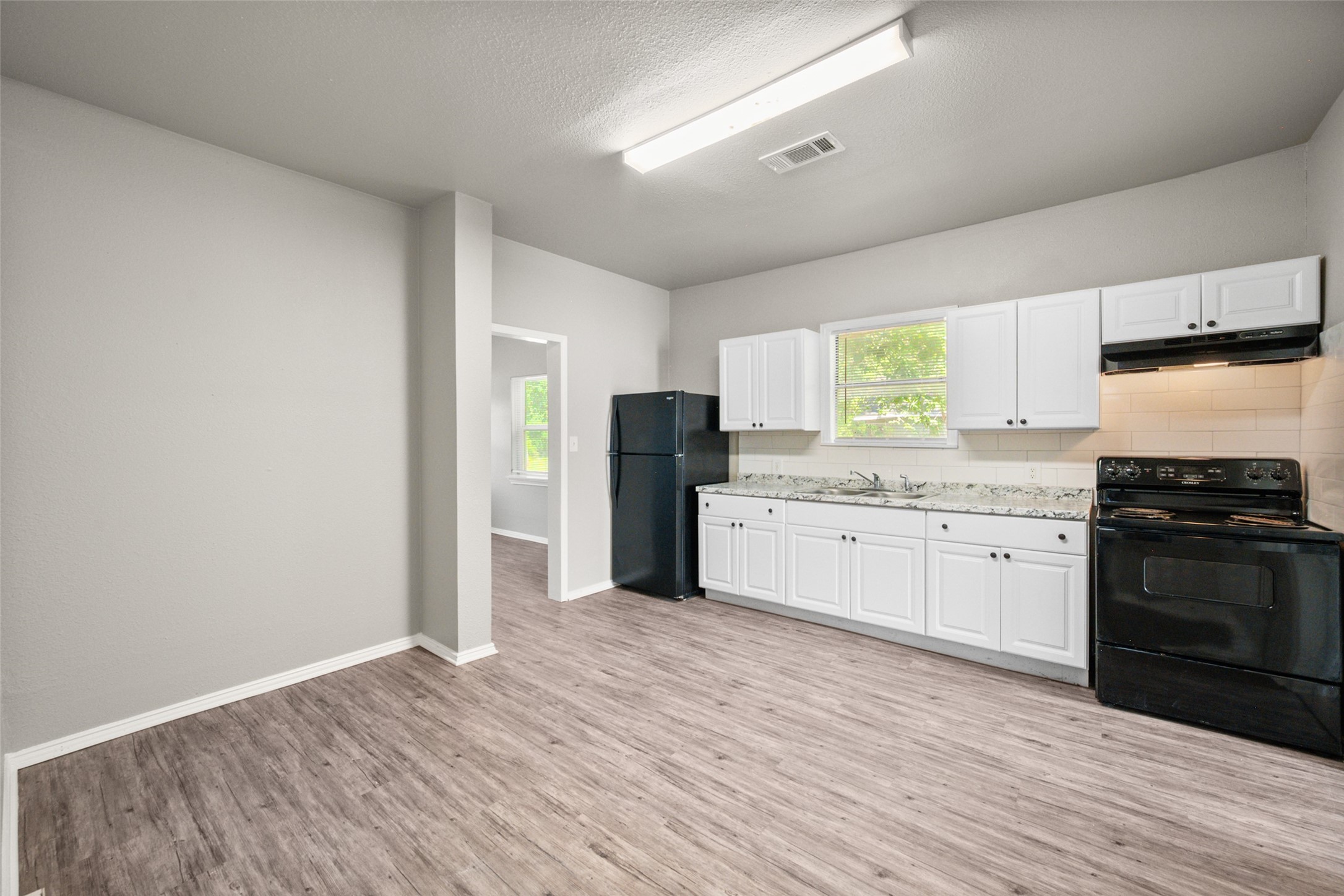 517 S 3rd Street Corsicana TX 75110