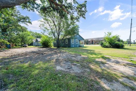 517 S 3rd Street Corsicana TX 75110