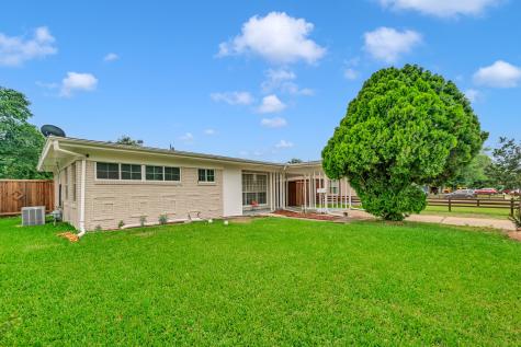 1614 Briarwood Lane Irving TX 75061