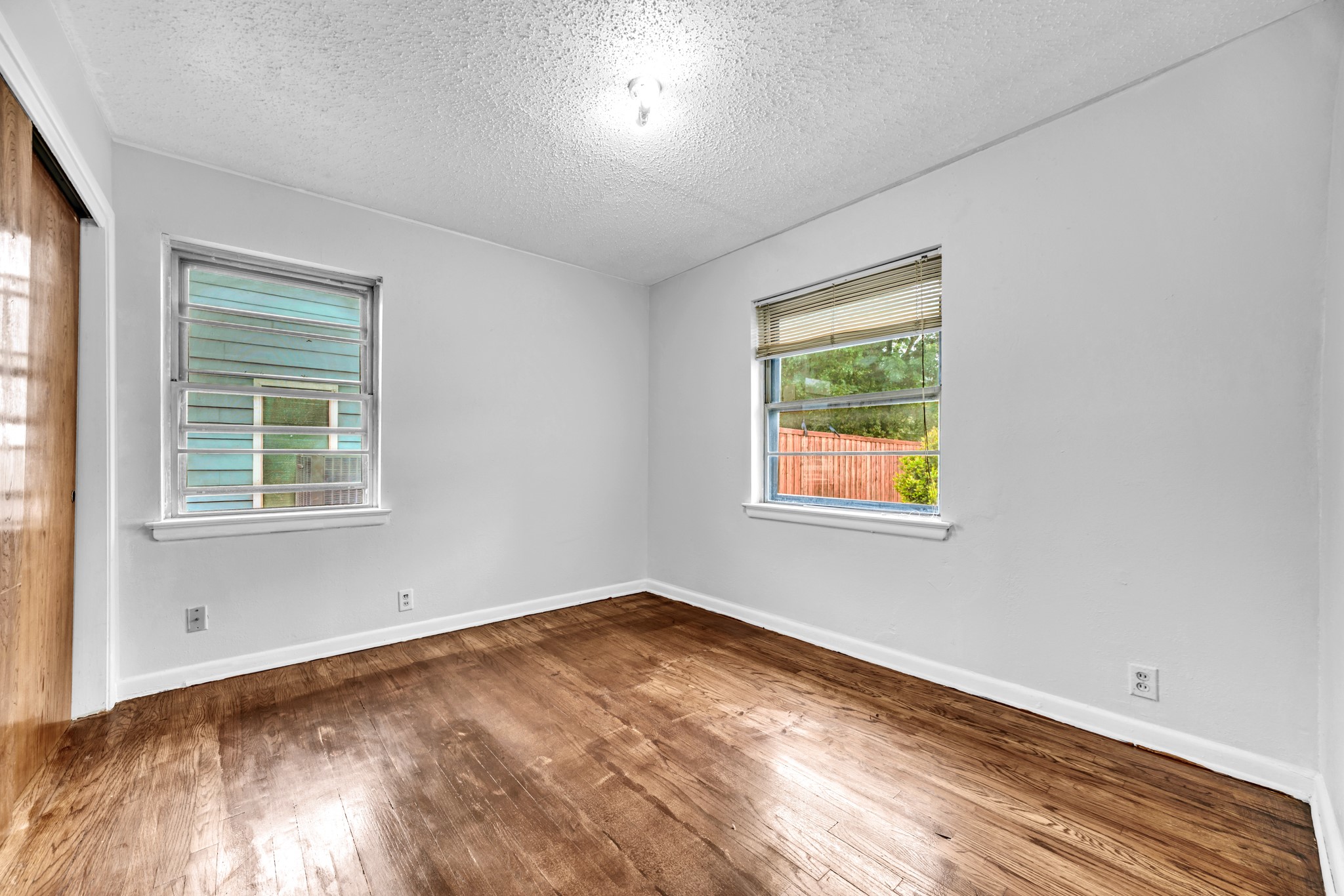 1614 Briarwood Lane Irving TX 75061