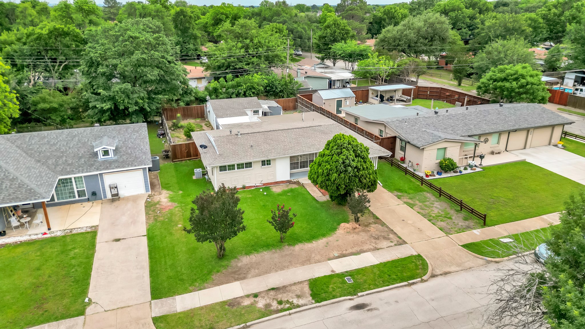 1614 Briarwood Lane Irving TX 75061