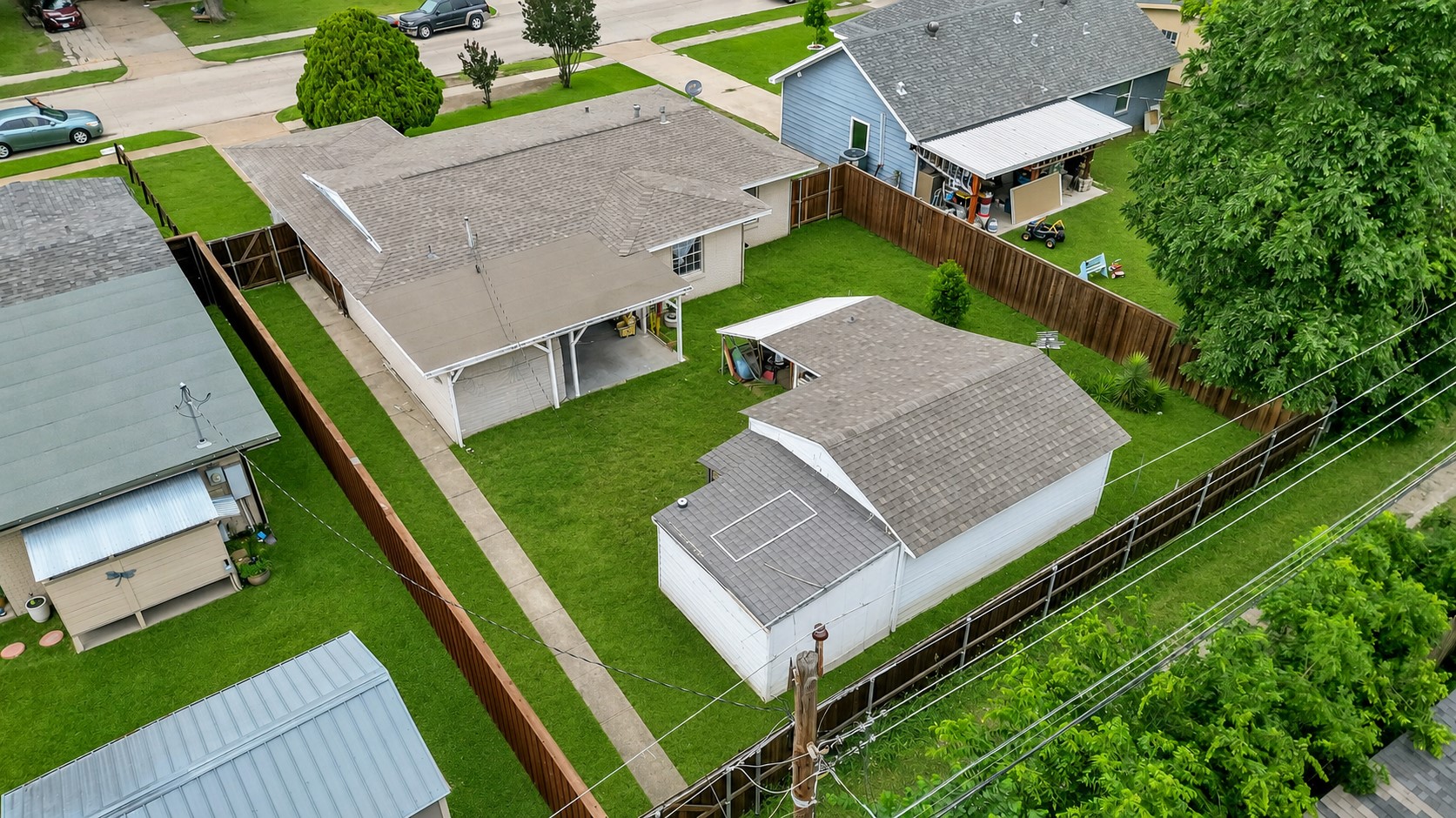 1614 Briarwood Lane Irving TX 75061